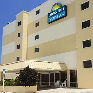 Days By Wyndham Daytona Oceanfront *** Дейтона-Бич-Шорс